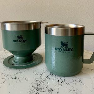 Stanley coffee mug with pour over set